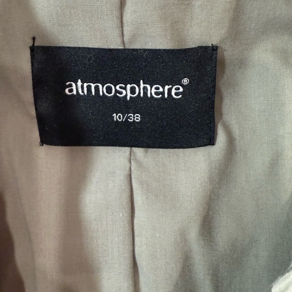 Atmosphere Trench Coat Polka Dot Heart Print Belted Jacket Gray Cream US Size 6 - Picture 6 of 14